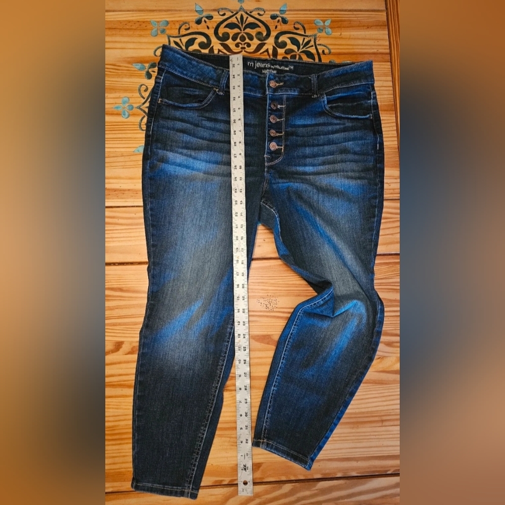 M Jeans by Maurice 18w x-short
